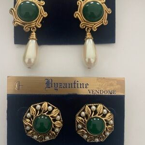 80/90’s Designer Green and Gold Jewelry Set by CORO/VENDOME